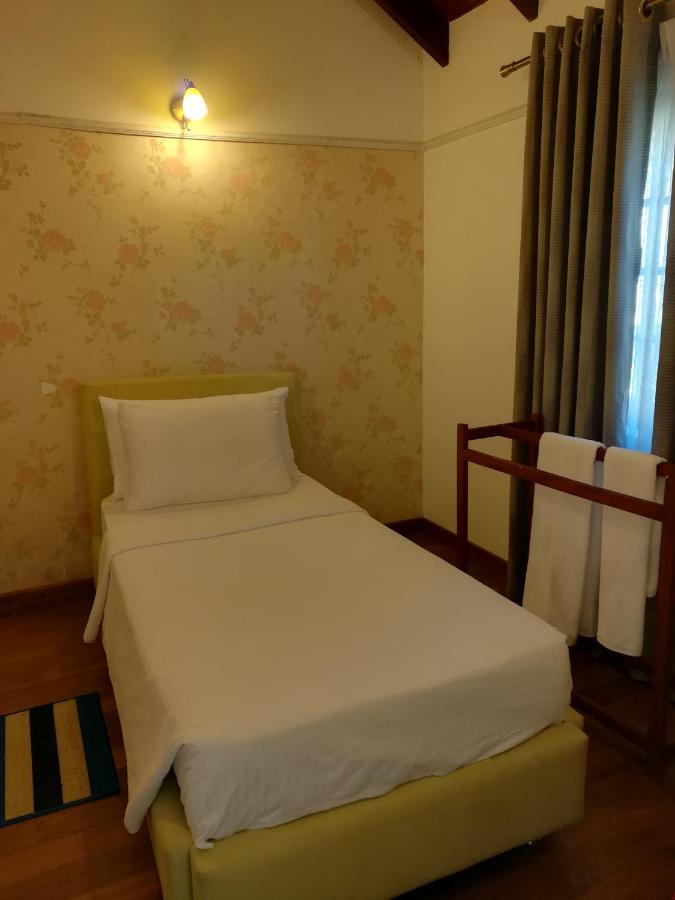 Lakeside Cottages 누와라 엘리야 외부 사진